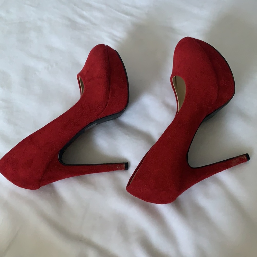 Red heels - Picture 9 of 14